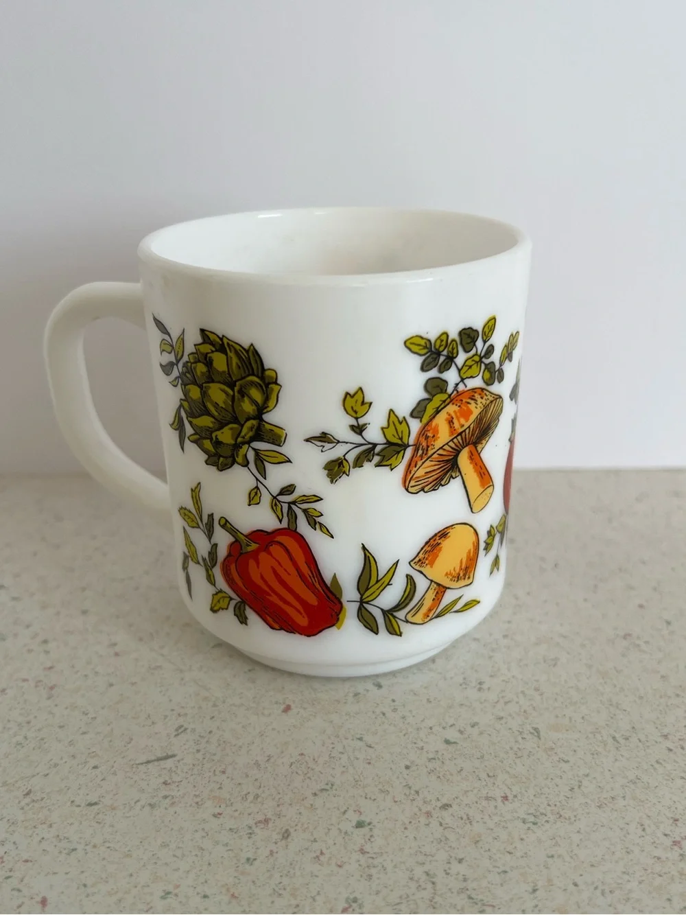Arcopal France Mushrooms Milk Glass Mug Vegetables Onions Tomato Vintage 8oz Cup